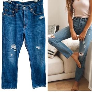 LEVI’S Premium 501 Button Fly Distressed Denim Jeans 28 x 26 women’s dark Wash
